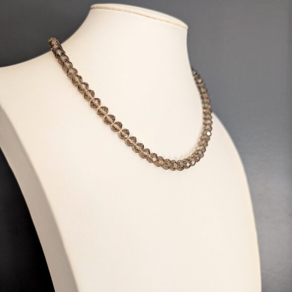 Faceted smoke glass beaded necklace - Picture 3 of 11